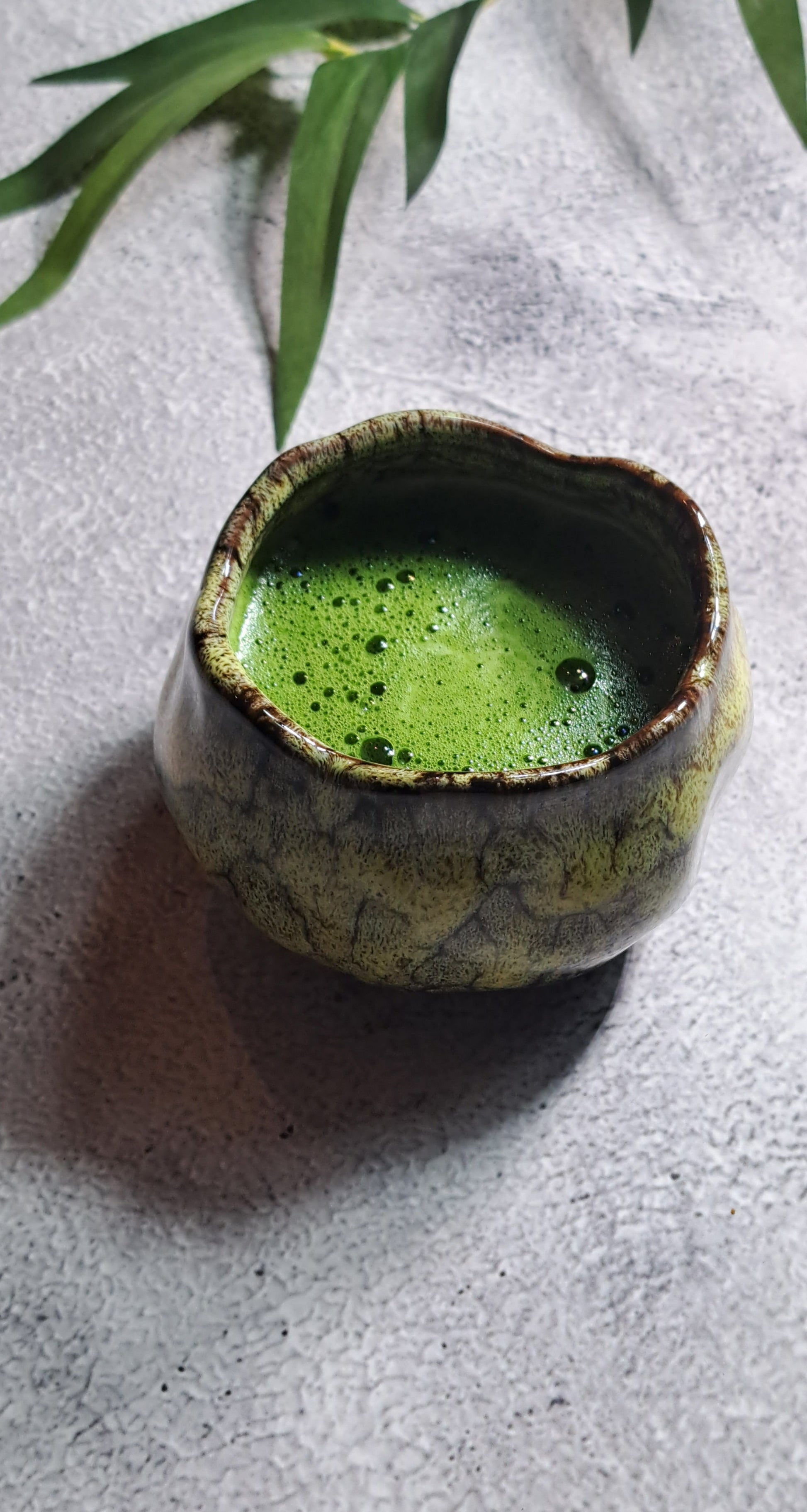 An authentic, hand-crafted ceramic matcha tea bowl, made for the true matcha lover who wants to recreate a traditional matcha ceremony.  Material: Ceramic, Porcelain, heat resistant Color: Blue brown. Volume: 160 ml
