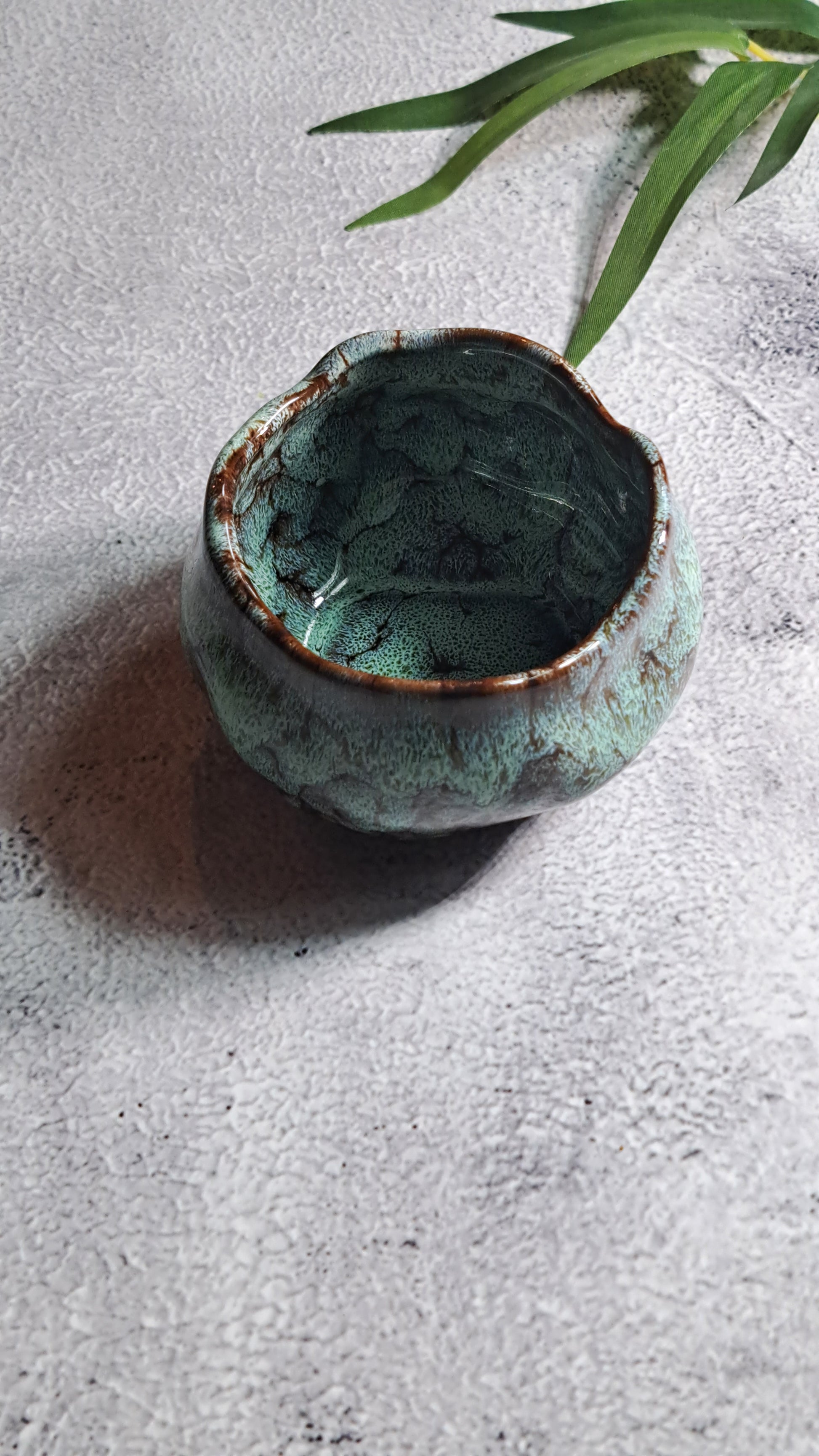 Ceramic Blue Brown Matcha Tea Cup - Cyan Glaze 160 ml. An authentic, hand-crafted ceramic matcha tea cup, made for the true matcha lover who wants to recreate a traditional matcha ceremony.