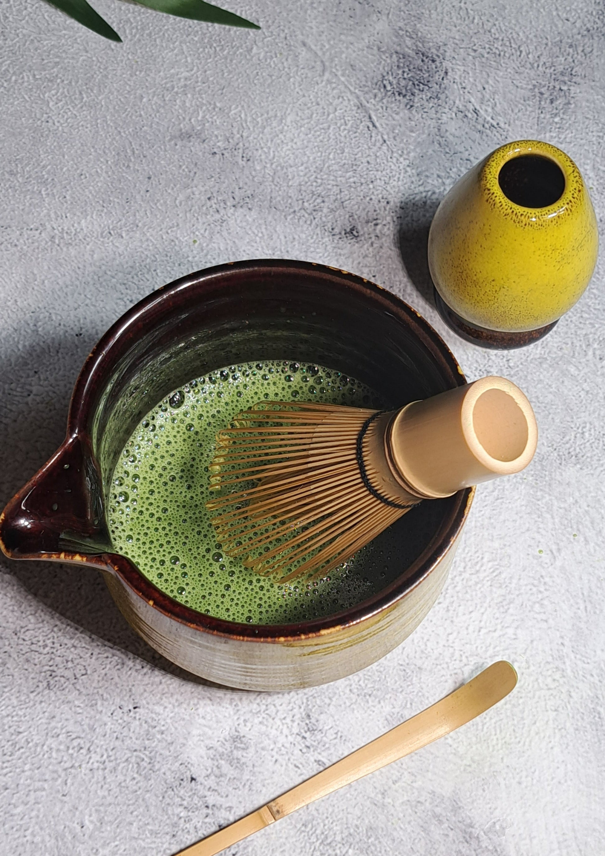 A comprehensive matcha tea set containing all the essential tools to prepare delicious Matcha.