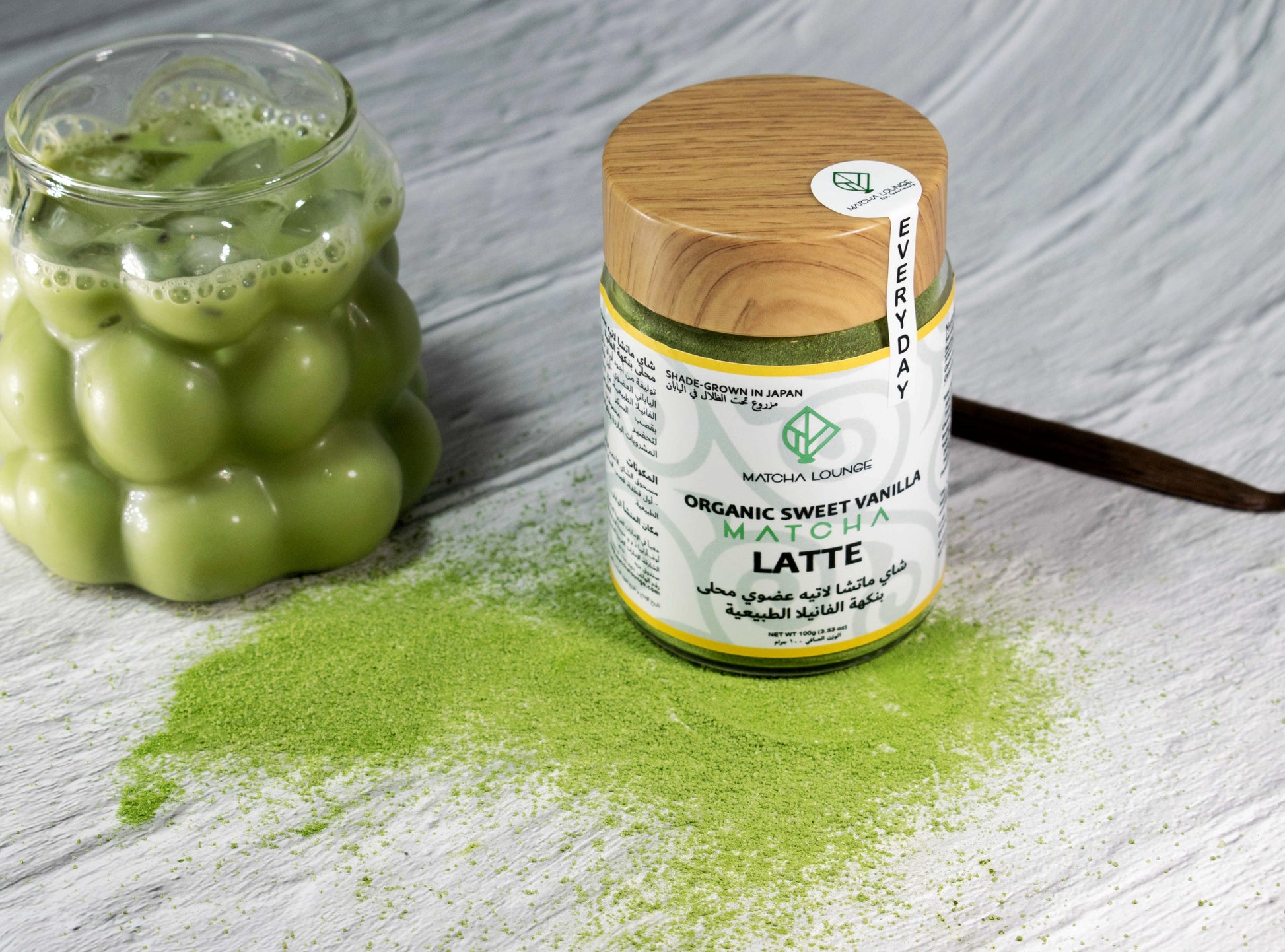 Harvested and handpicked in Uji during the first flush, our organic vanilla matcha is the perfect base for dreamy lattes. Combined with natural vanilla flavor and cane sugar, it is the ideal blend for premium latte drinks, cold brew, cocktails. Delivered to you across Dubai and the UAE.