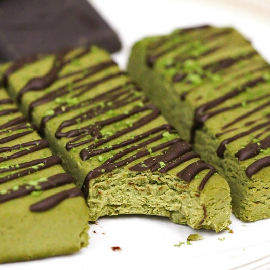 Matcha green tea energy protein bars, made with organic matcha and organic pea protein. Baked with love in Dubai. A great gift for a family or a treat for a special someone to enjoy over and over. Delivered to you across Dubai and the UAE.
