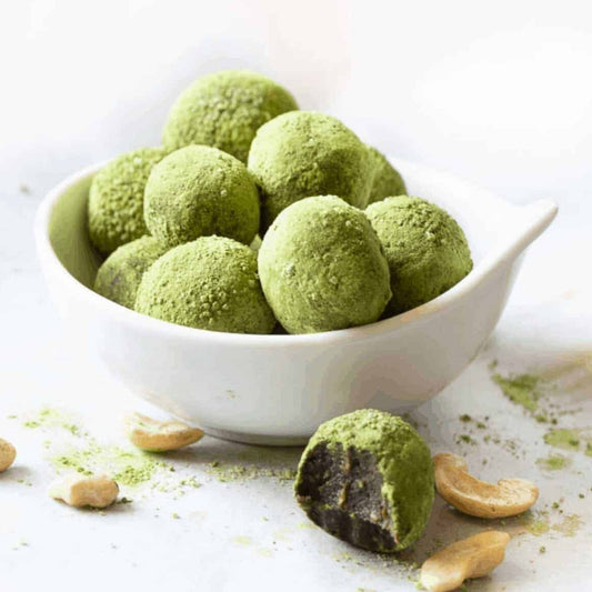 Matcha green tea energy protein balls, made with organic matcha and organic pea protein. Baked with love in Dubai. A great gift for a family or a treat for a special someone to enjoy over and over. Delivered to you across Dubai and the UAE.