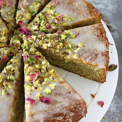 This luxurious matcha cardamom rose cake is light, soft, fluffy and baked with love in Dubai by Matcha Lounge to satisfy your sweet cravings. Delivered to you across Dubai and the UAE. 