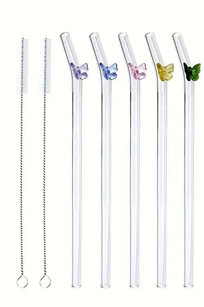 These colorful glass straws bring a unique and charming touch to any drink. Durable and reusable, they are made with high-quality glass. 