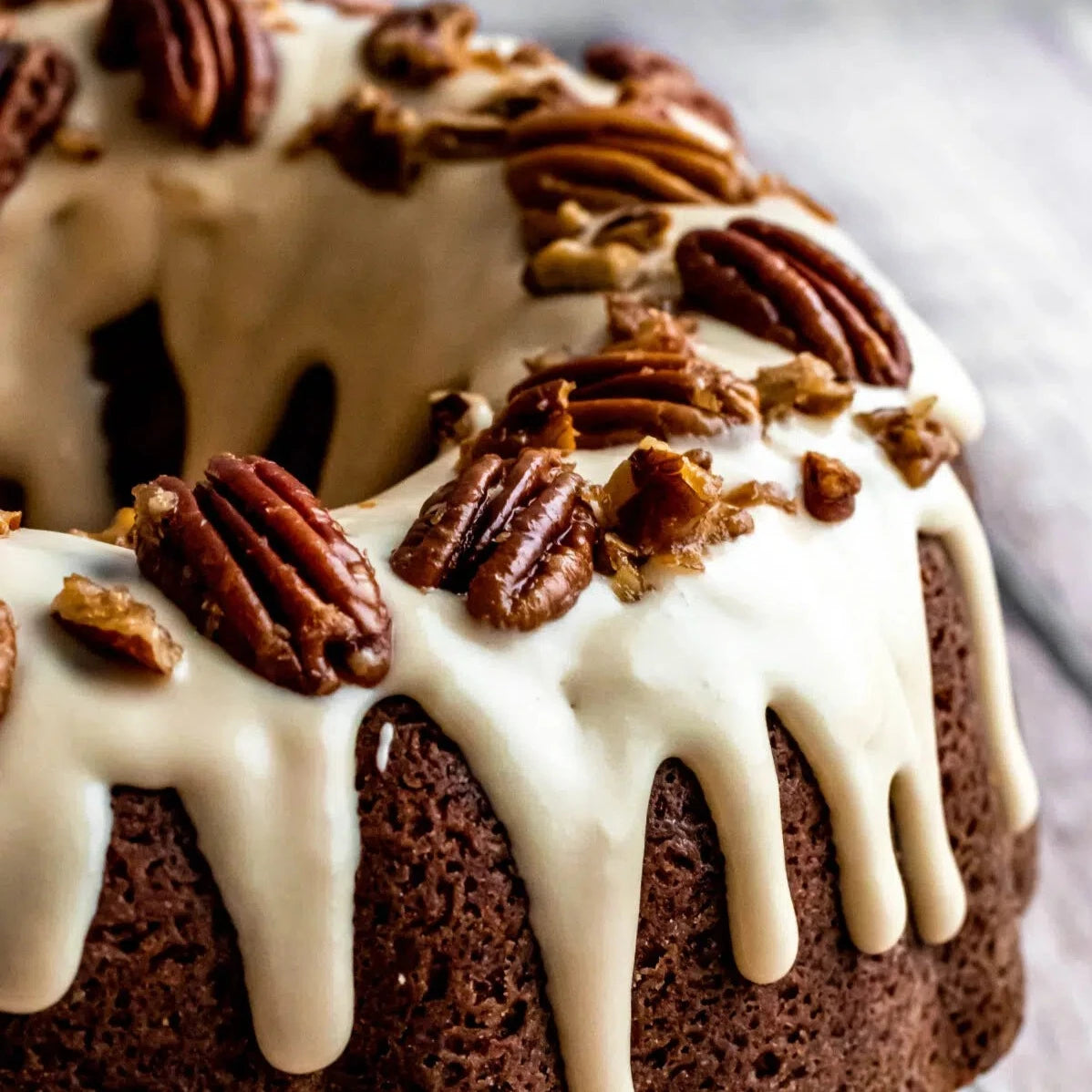 Delight your senses with our Honey Pecan Matcha Bundt Cake. Healthy, fluffy, and bursting with unique flavors, this cake is a guilt-free indulgence you won't want to miss.